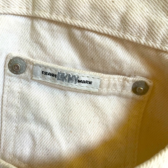 DKNY Men’s Off White Straight Legs Jeans 32 Mint - Picture 3 of 7